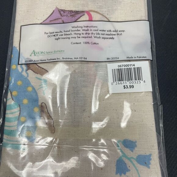 VTG 1997 Avon NIP Set Of 7 2 Packs Country Bunnikins Easter Fabric Napkins 17” - Picture 9 of 9